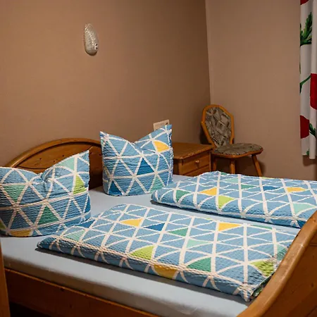 Cafe Alte Backstubn 3*